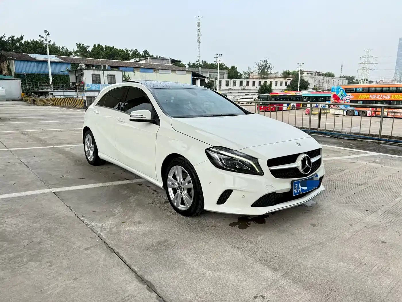Mercedes-Benz A-Class (Import) 2016 A 200 Dynamic фото 2