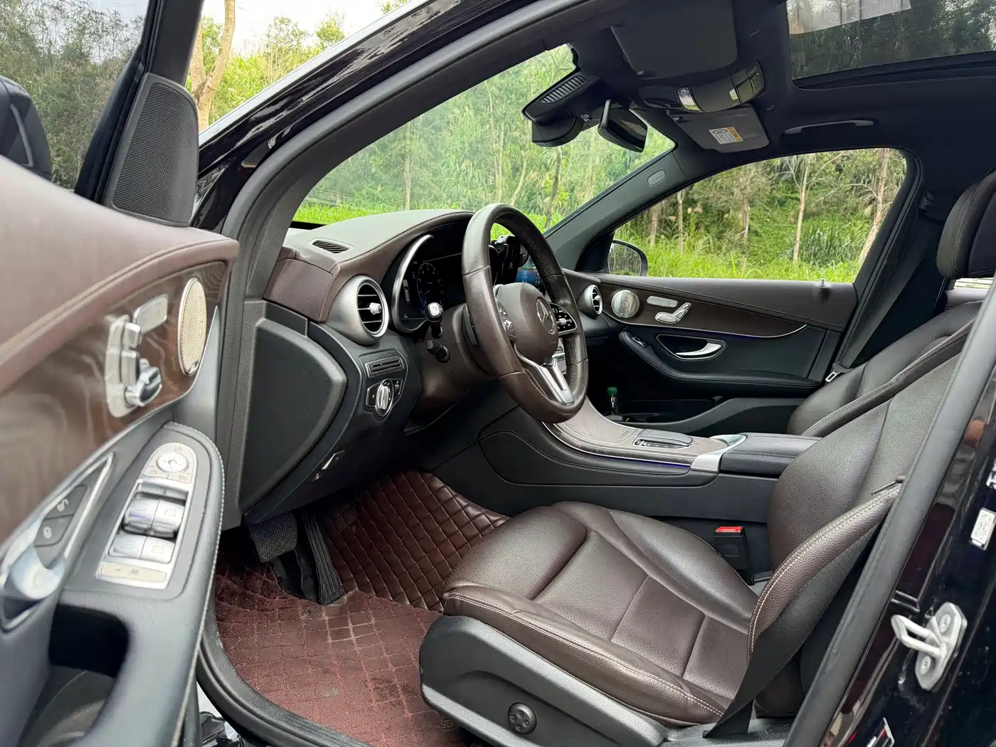 Mercedes-Benz GLC 2022 Model GLC 300 L 4MATIC Dynamic Edition фото 7
