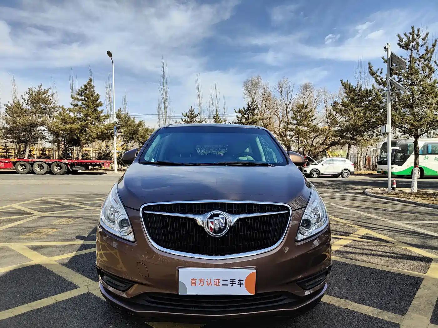 Buick GL8 2018 28T Luxury Model China VI фото 2