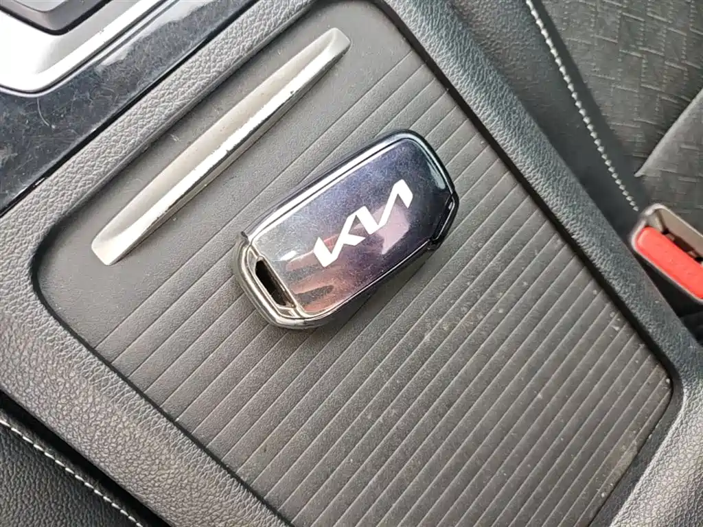 Kia K3 2019 1.5L CVT Smart Connect Edition фото 9