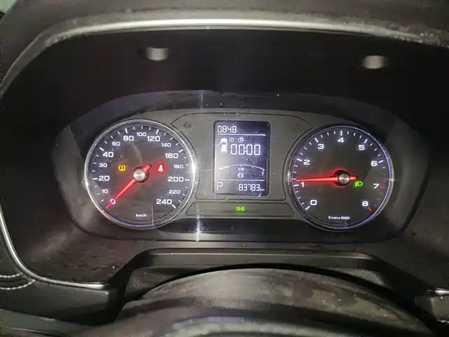 Roewe RX5 2020 20T Automatic 4G Internet Million Edition — фото 4