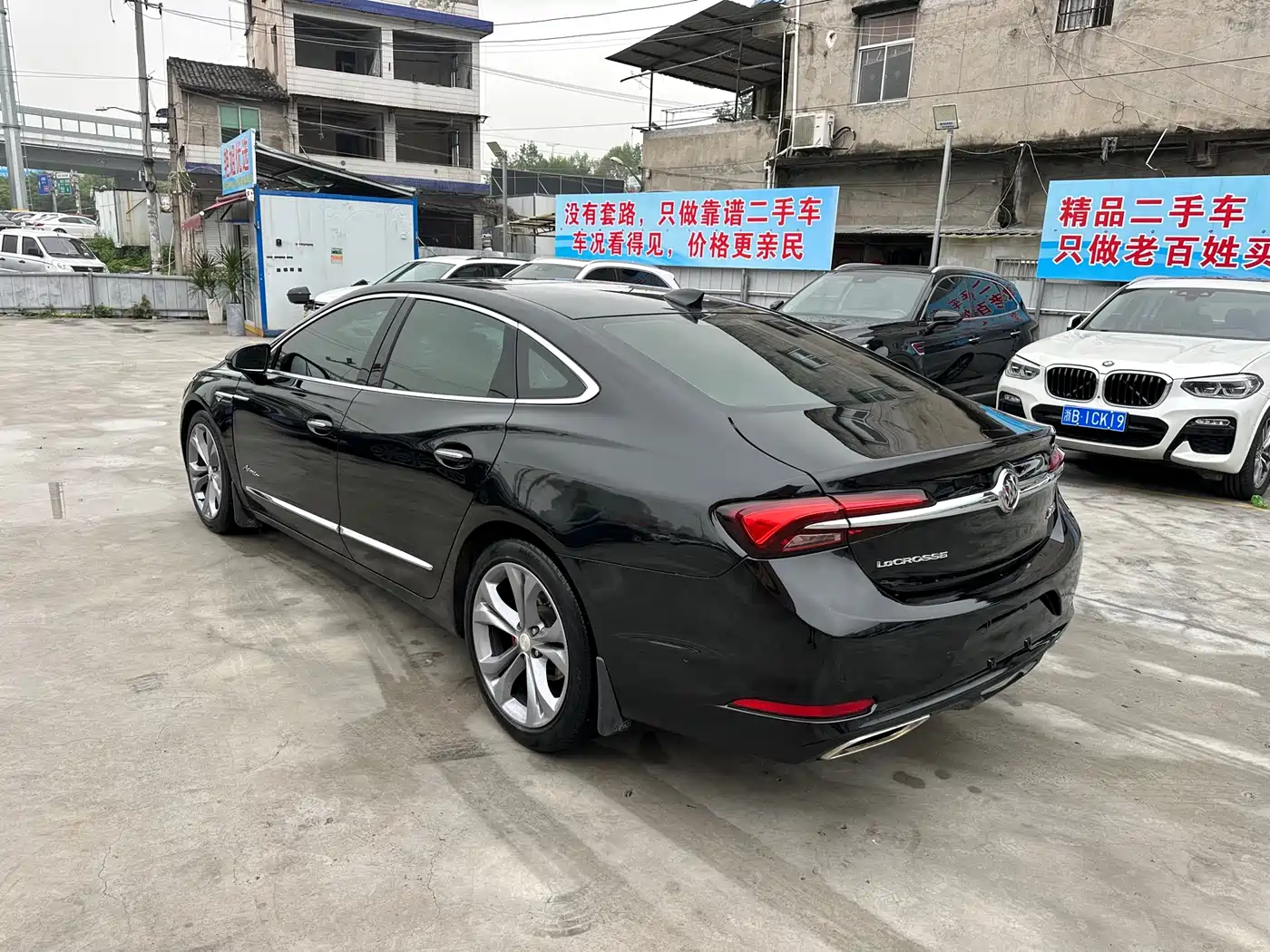 BUICK LACROSSE
