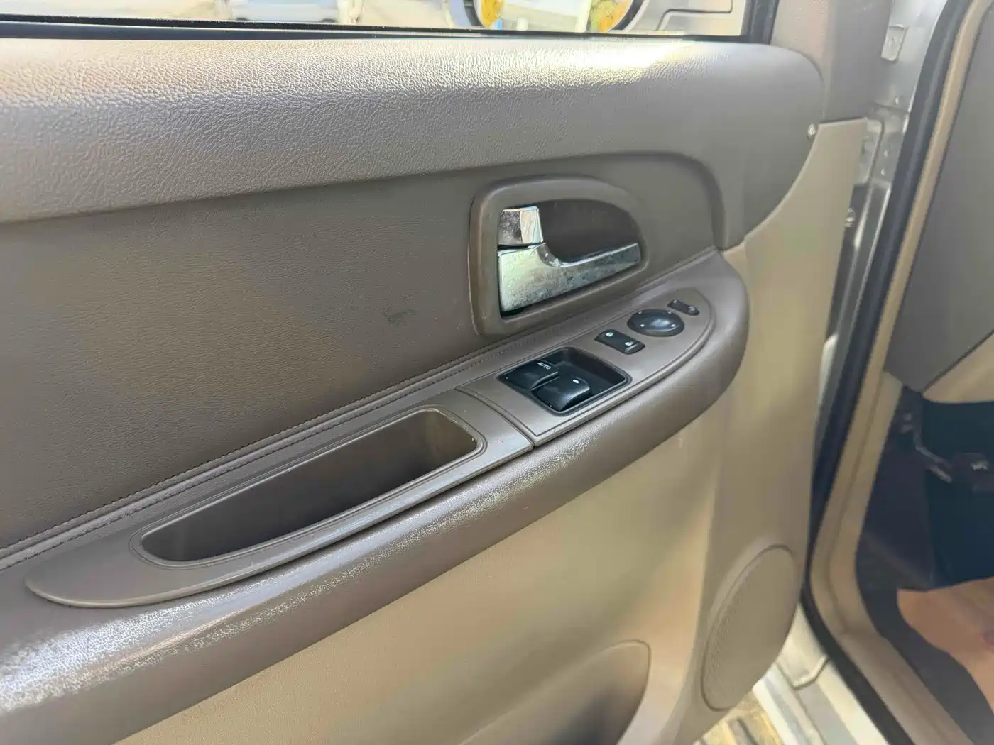 Buick GL8 2014 2.4L Classic Edition фото 8
