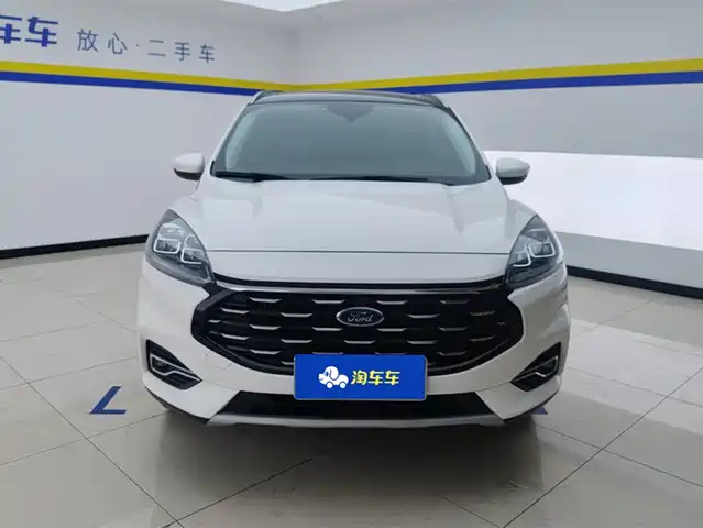 Ford Escape 2020 EcoBoost 245 2WD Premium Edition — фото 2