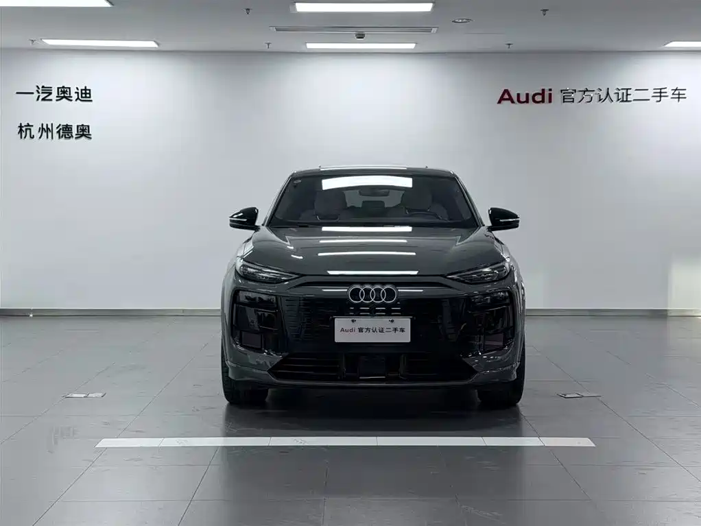 Audi Q6L Sportback e-tron 2025 2025 Pioneer Navigation Edition