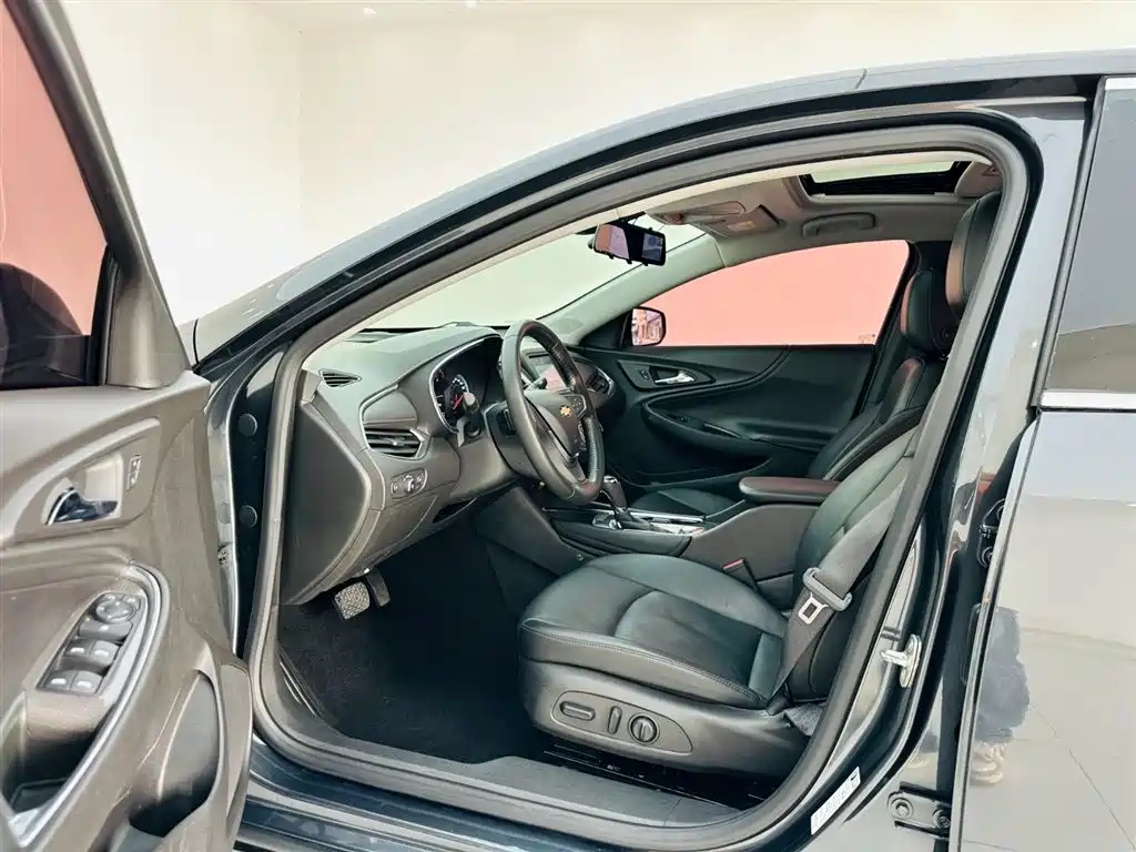 Chevrolet Malibu XL 2018 530T Auto RuiChi Edition фото 13