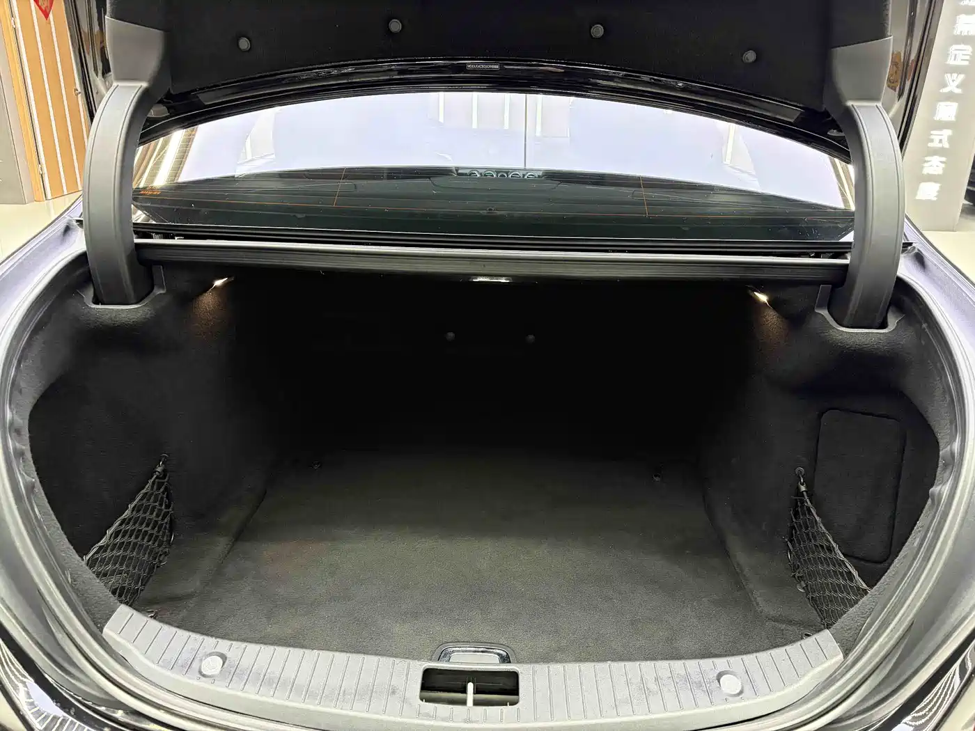 Mercedes-Benz S-Class 2018 S 320 L фото 14