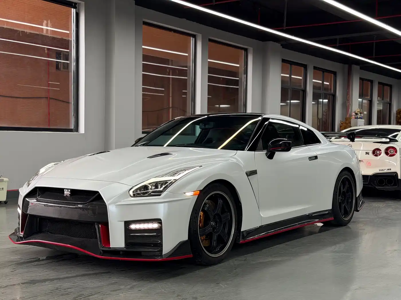 Nissan GT-R 2012 3.8T Premium Edition фото 3