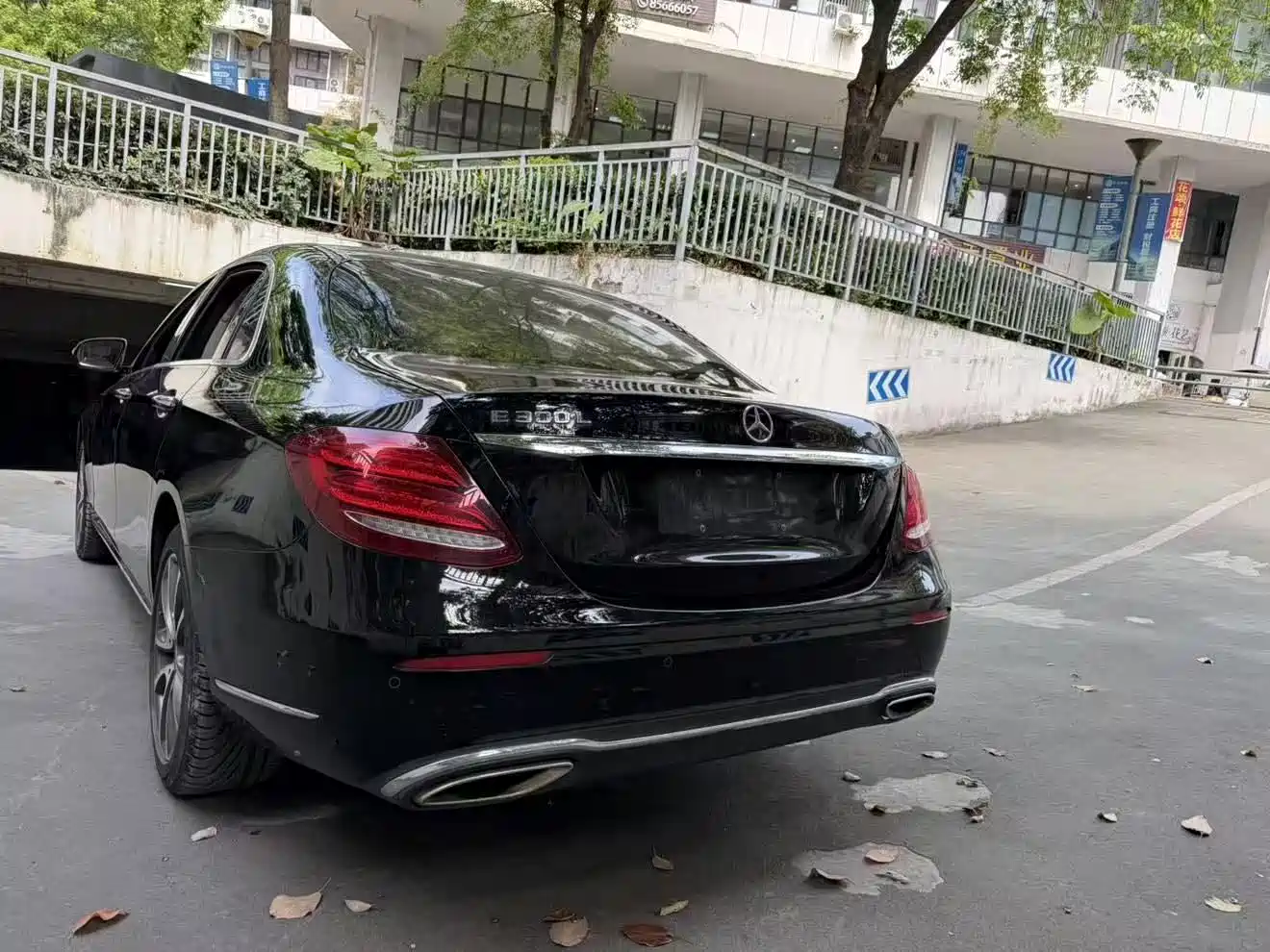 Mercedes-Benz E-Class 2016 E 300 L Fashion Type фото 5