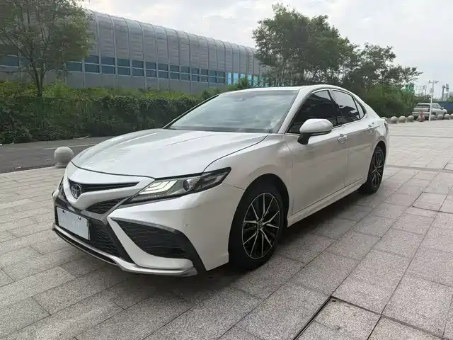 Toyota Camry 2023