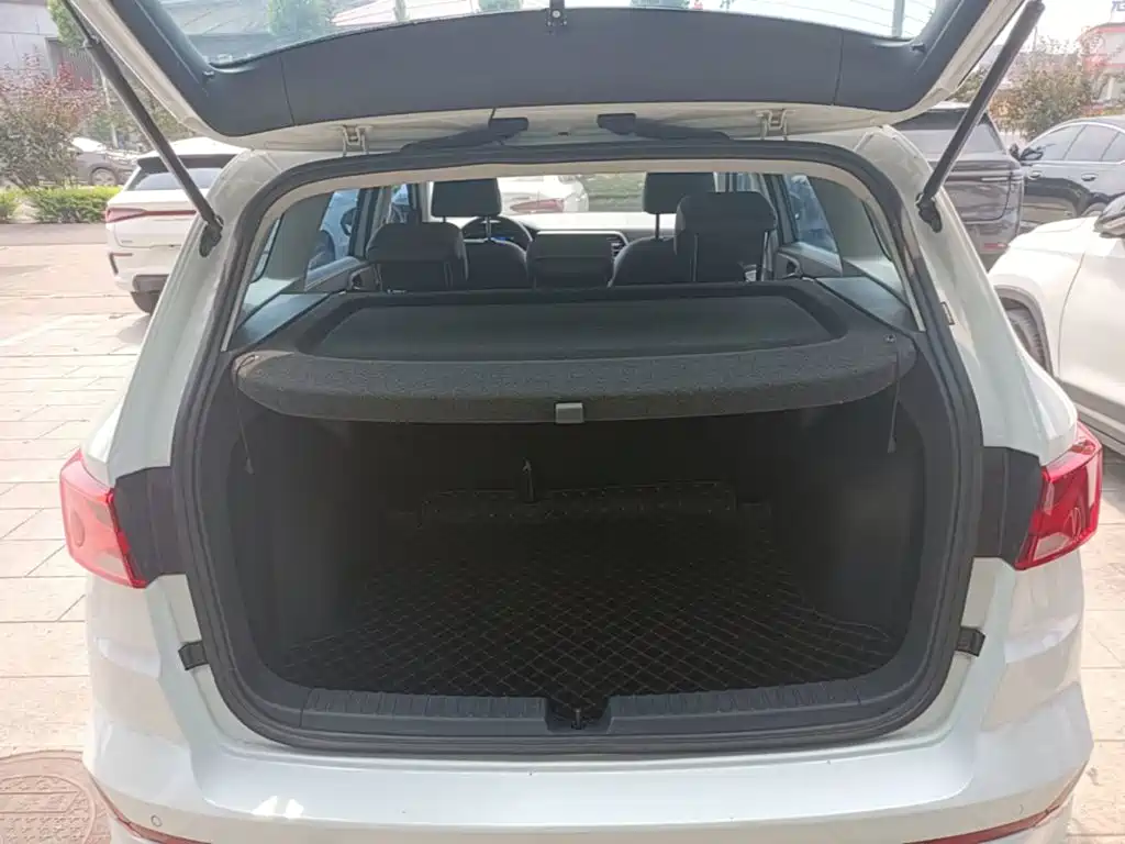 Фото 19 - Jetta VS7