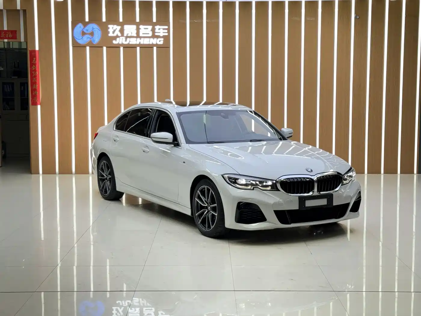 BMW 3 Series 2020 325Li M Sport Package фото 3