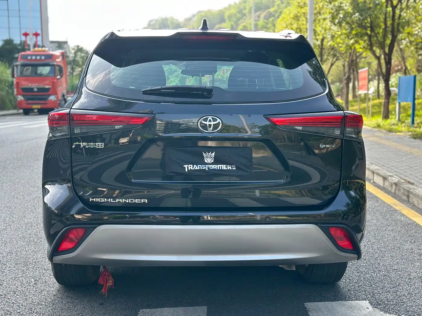 Toyota Highlander 2024 2.5L Smart Hybrid 2WD Elite 5-seater фото 5