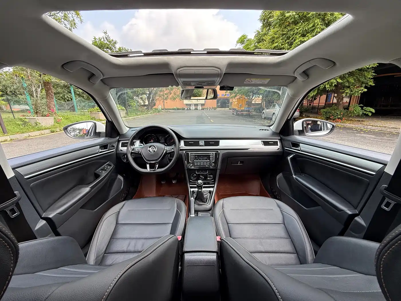 Volkswagen Bora 2018 1.5L Manual Comfort фото 15