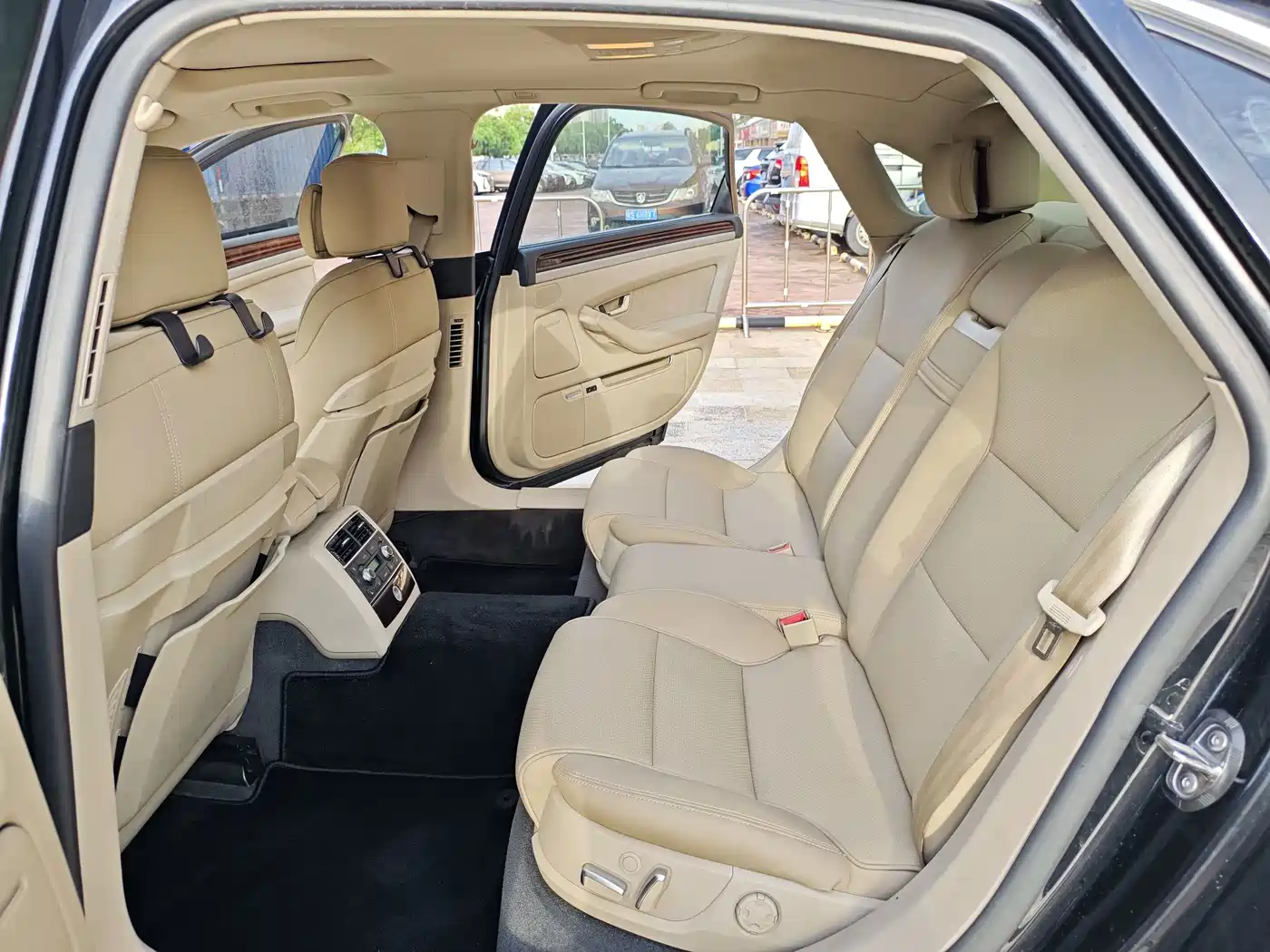 Audi A8 2008 2008 A8L 3.2 FSI Standard