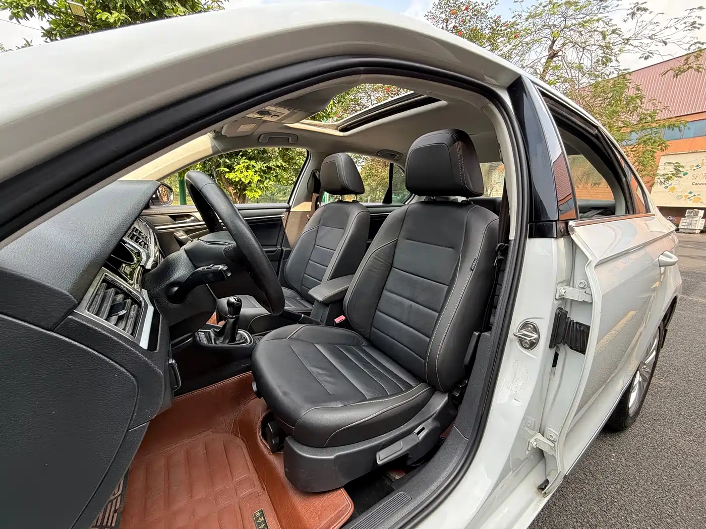 Volkswagen Bora 2018 1.5L Manual Comfort фото 9