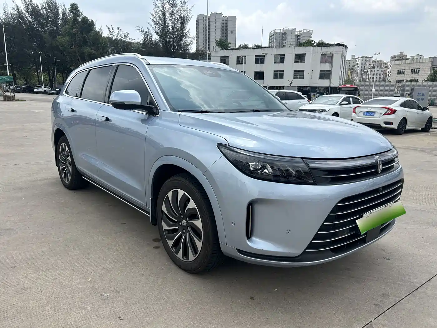 AITO Wenjie AITO M7 2022 1.5T AWD Luxury Edition фото 3