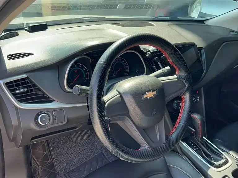 Chevrolet Cavalier 2018 320 Auto Enjoy Sunroof Edition фото 13