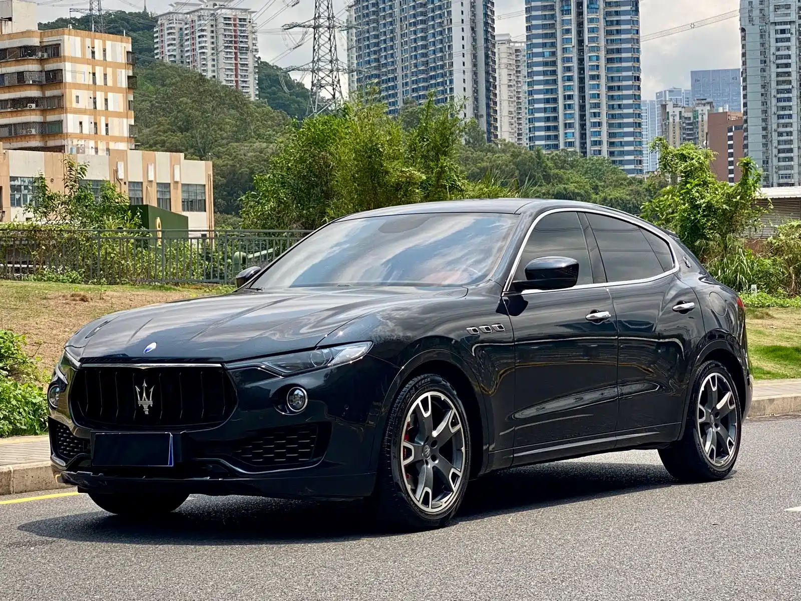 صورة 1 - Maserati Levante