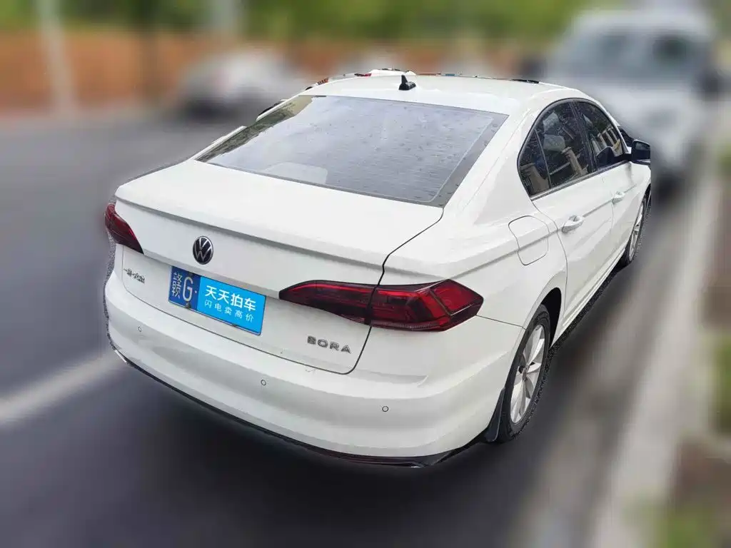 Фото 2 - Volkswagen Bora
