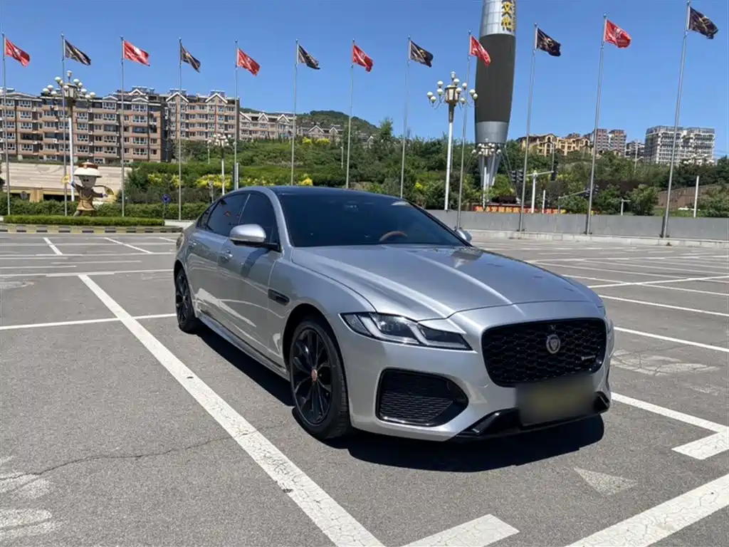 JAGUAR XFL