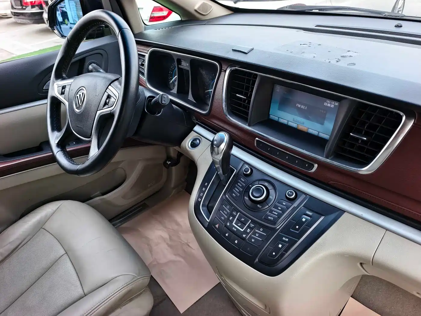 Buick GL8 2014 3.0L XT Luxury Business Flagship фото 17