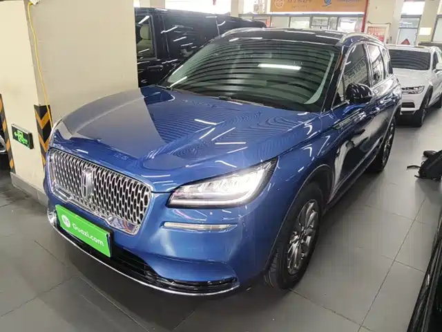 Lincoln Adventurer 2020