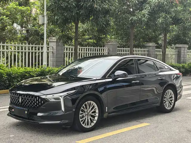 Besturn B70 2023