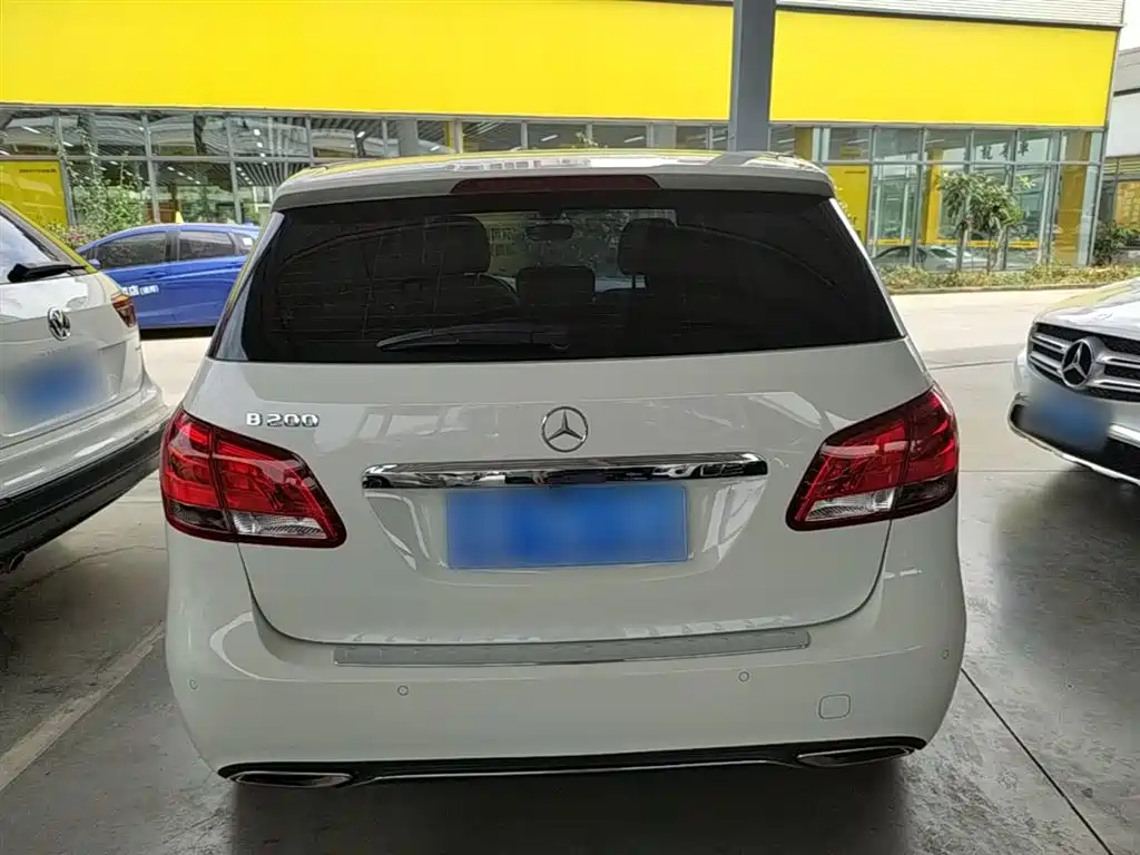 Mercedes-Benz B-Class 2019 B 200 Dynamic фото 6