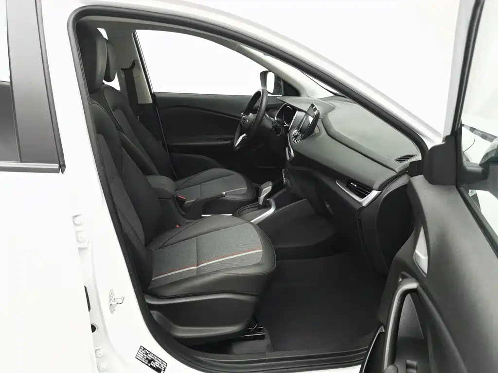 Chevrolet Trax 2020 2019 Redline 335T CVT Extreme Edition (China VI)