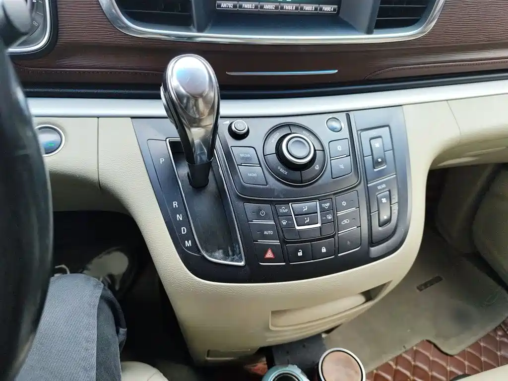 Buick GL8 2017 25S Luxury China V фото 7