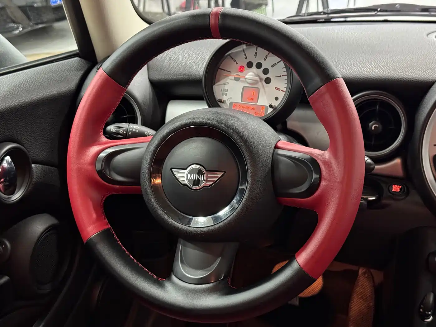 MINI MINI 2011 2011 1.6L ONE