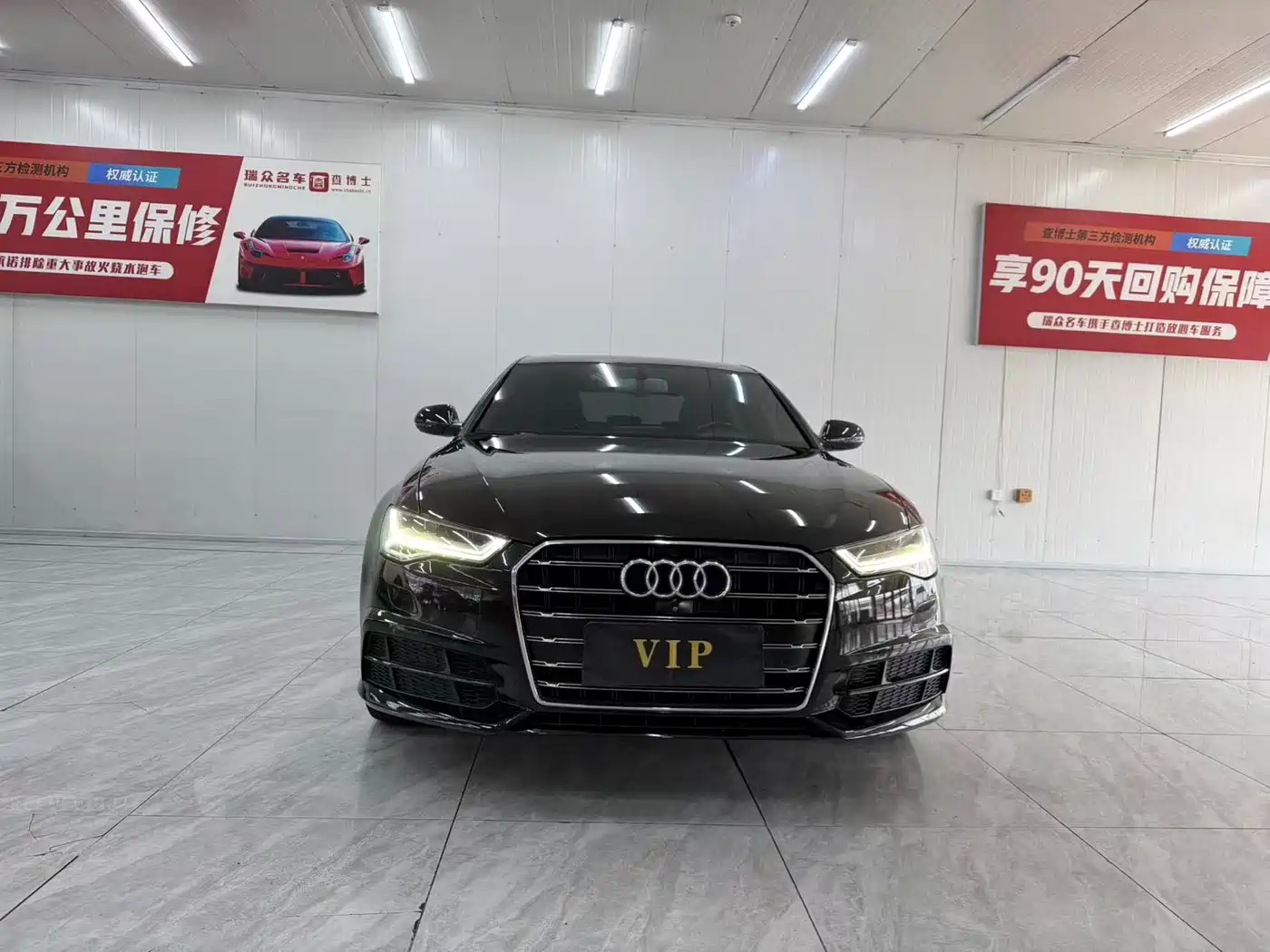 Фото 2 - Audi A6L