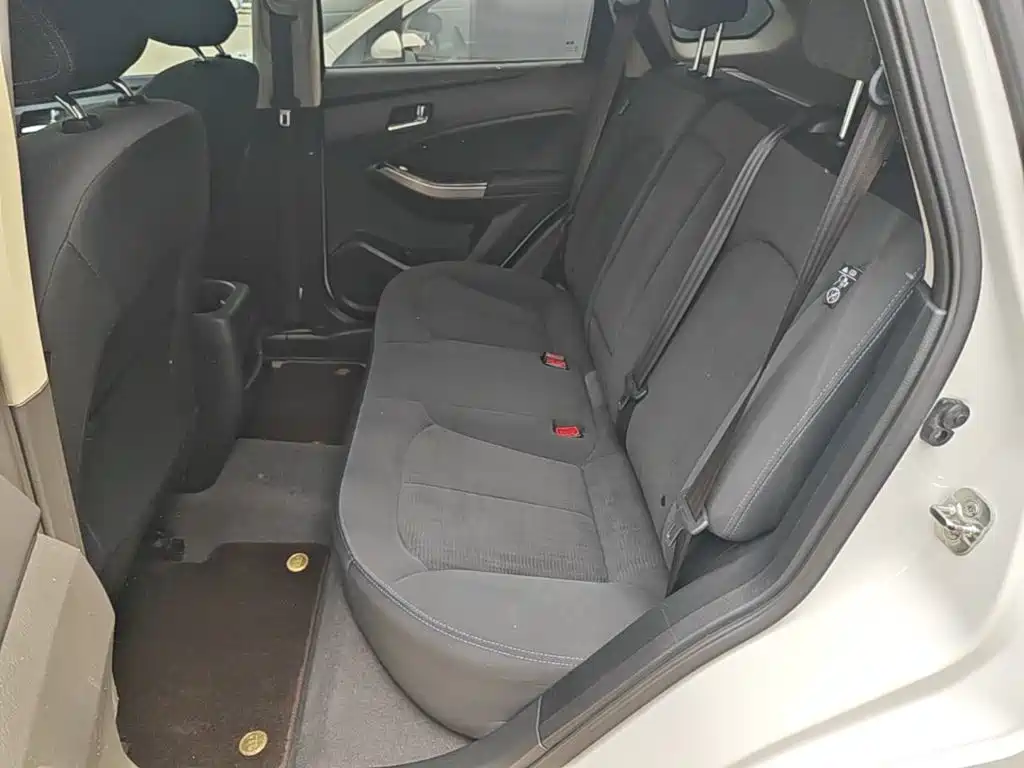 Venucia T70 2017 2016 2.0L CVT Rui Xing Edition