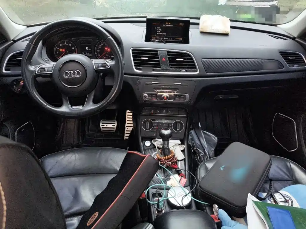 Фото 13 - Audi Q3