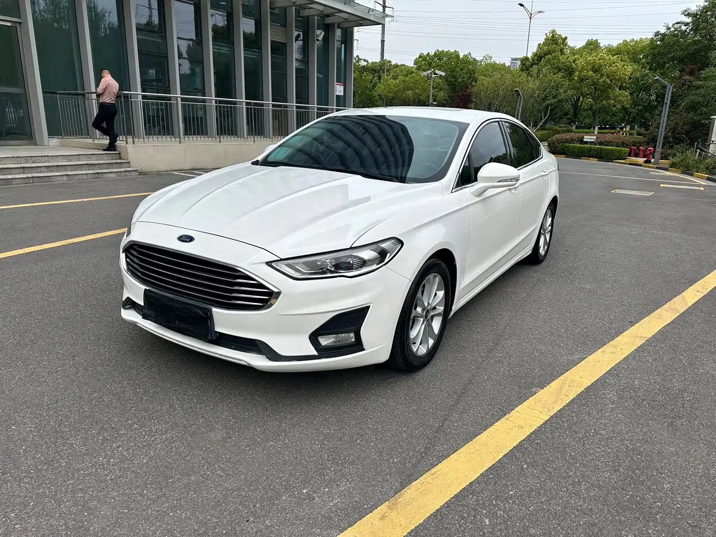 FORD MONDEO
