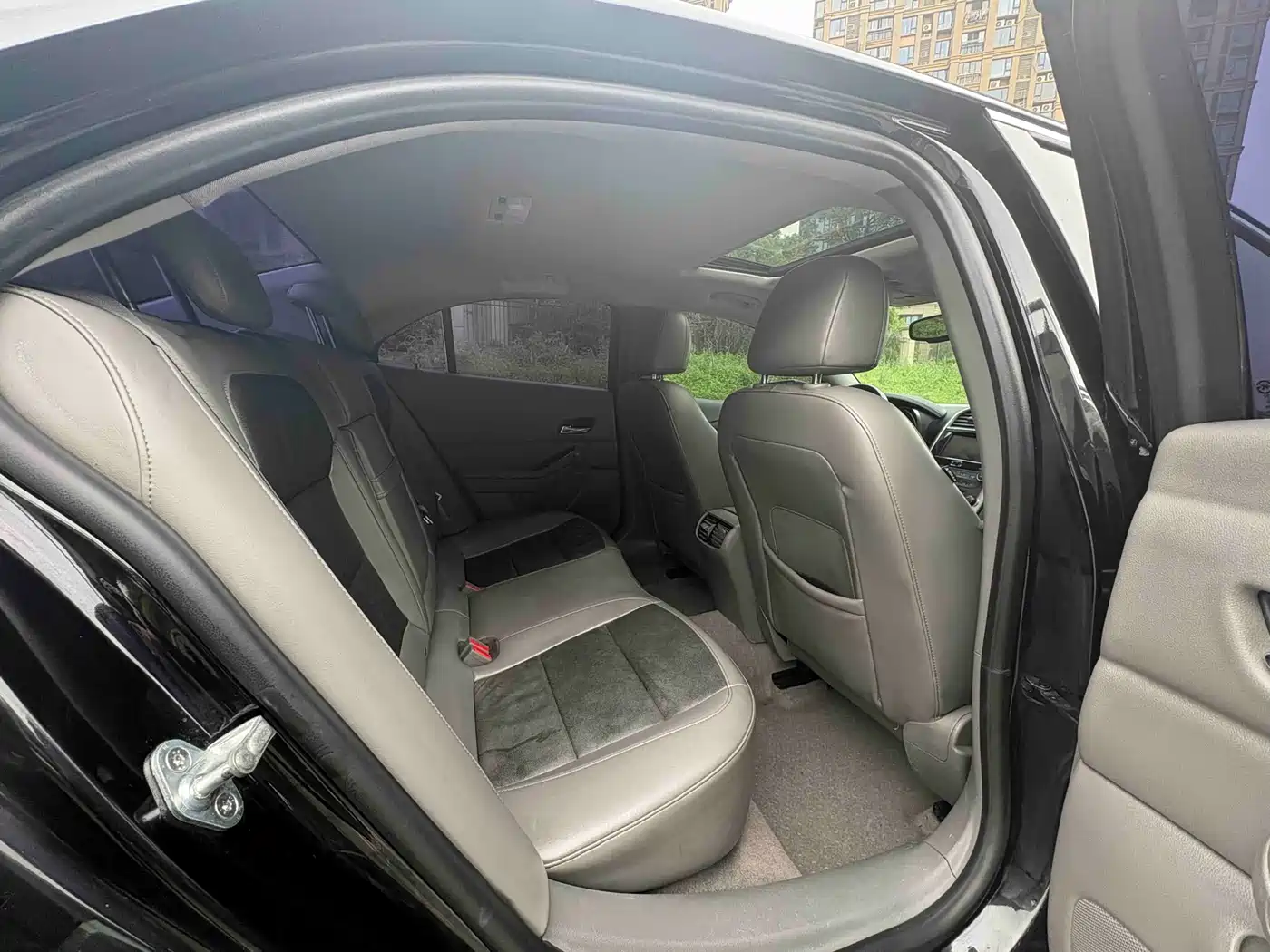 Chevrolet Malibu 2013 2.0L Automatic Luxury Edition фото 18