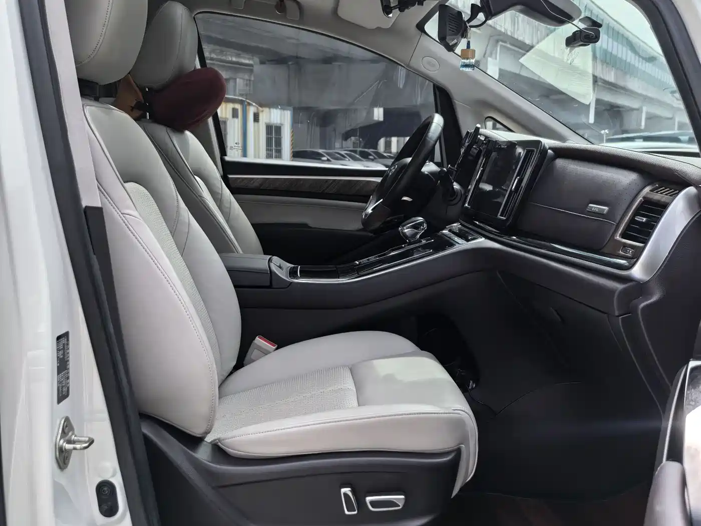GAC Trumpchi Trumpchi M8 2021 Master Series 390T Ultimate Edition фото 9