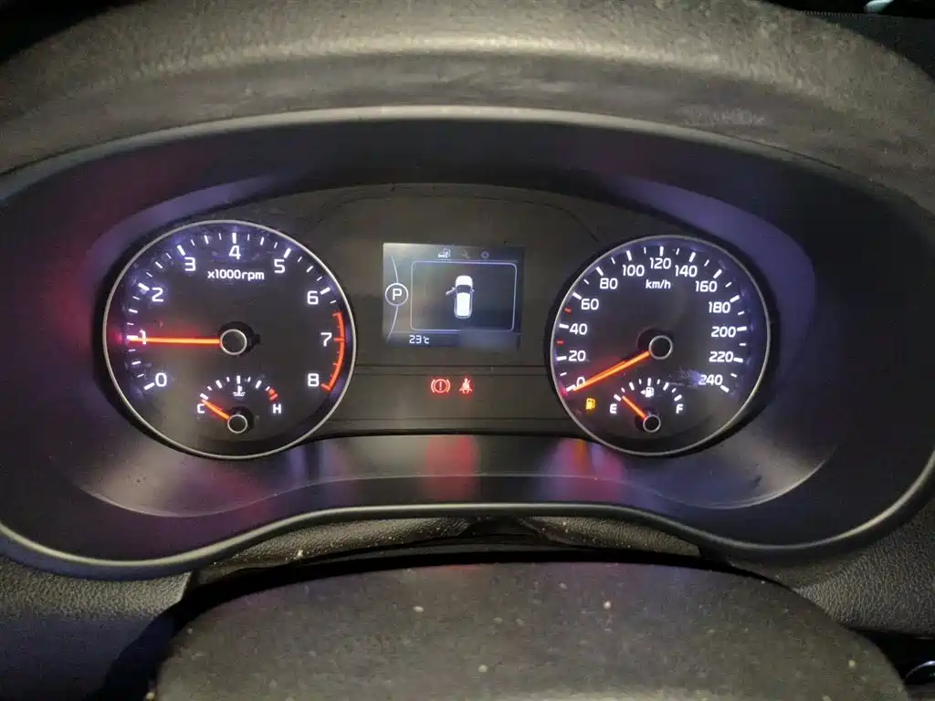Kia KX5 2017 1.6T Automatic 2WD 15th Anniversary Special DLX фото 4