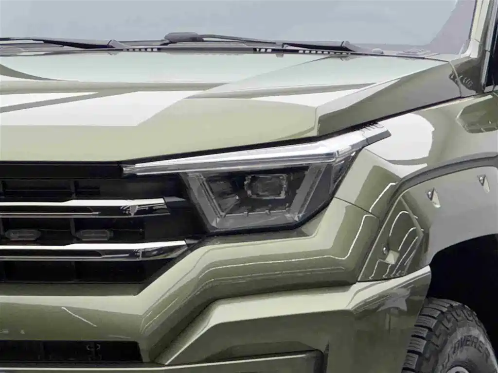 Tank 400 New Energy 2023 Hi4-T Super Edition фото 3