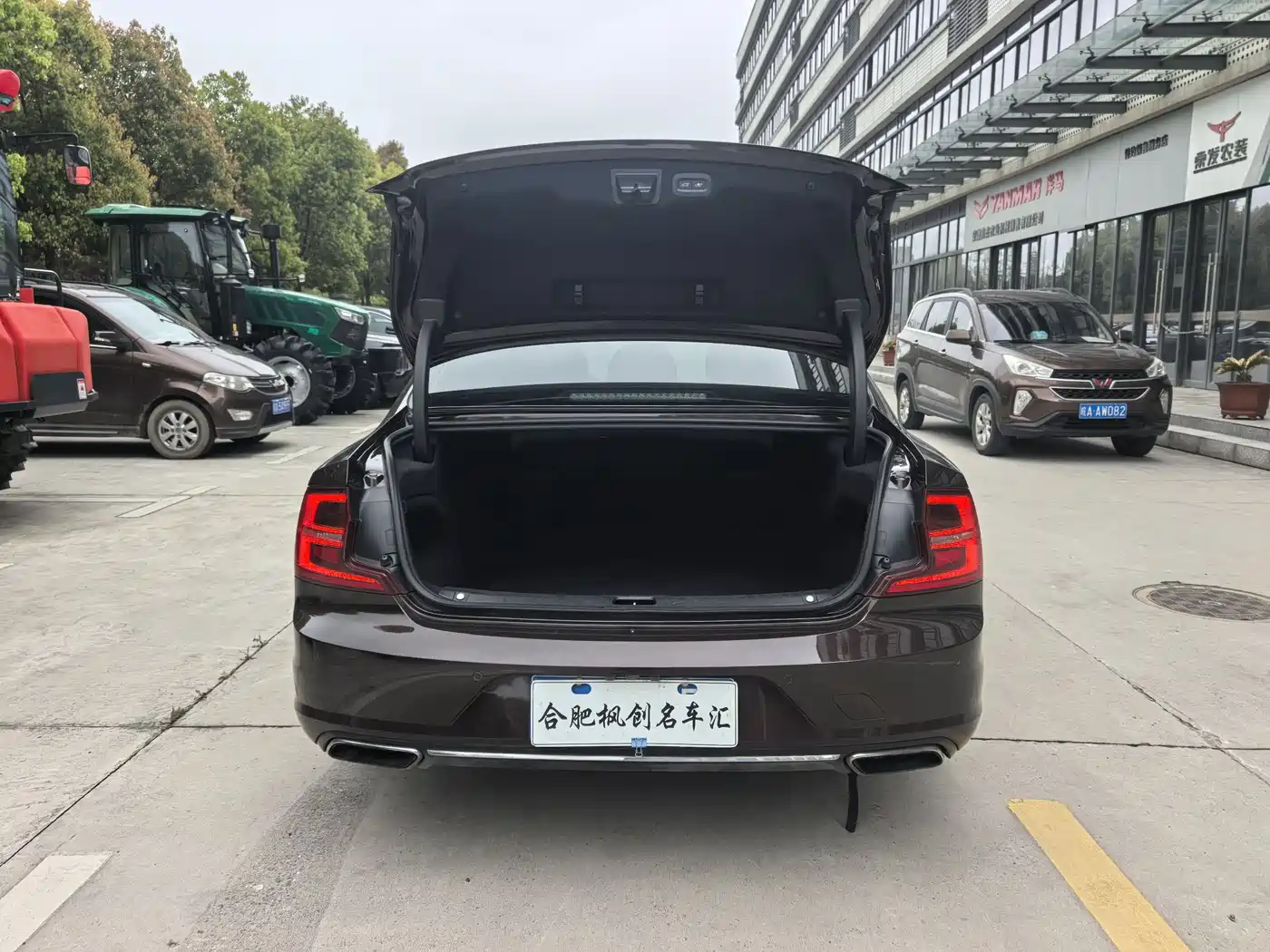 Фото 32 - Volvo S90