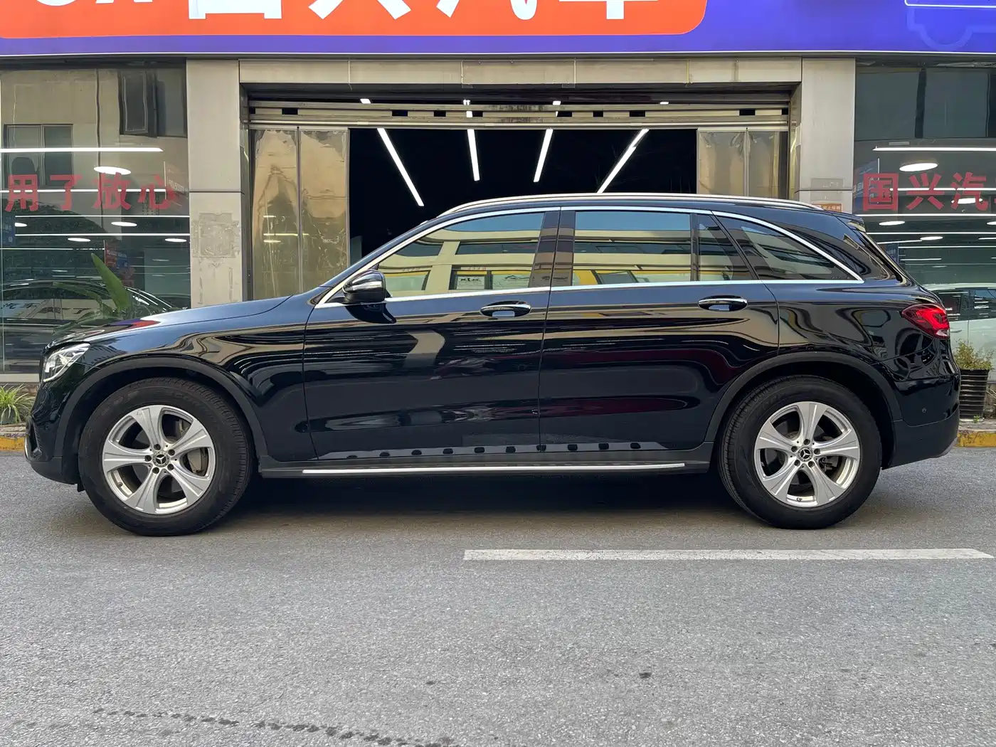 Mercedes-Benz GLC 2020 GLC 260 L 4MATIC Dynamic фото 3