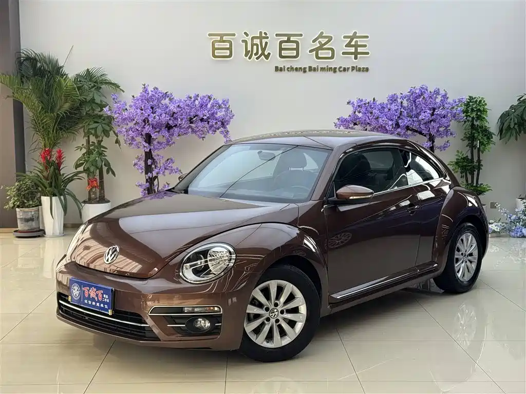 Volkswagen Beetle 2017 180TSI Enjoy фото 2