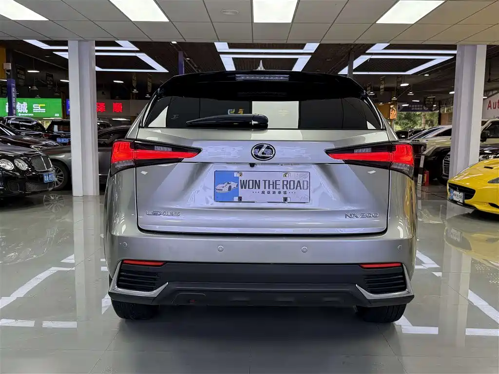Lexus NX 2020 200 FWD Sharp Edition China VI фото 7