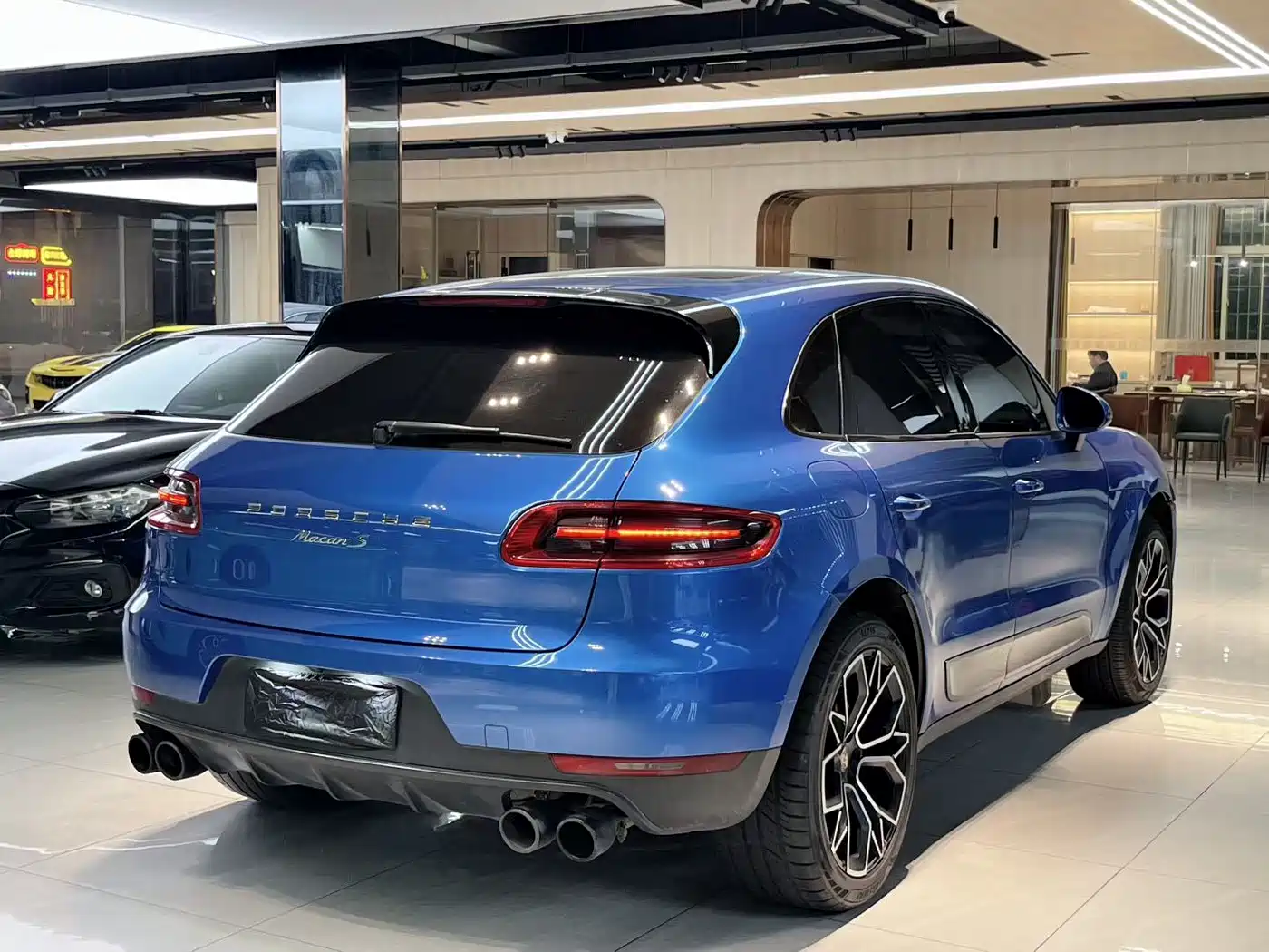 Porsche Macan 2017 Macan S 3.0T фото 9