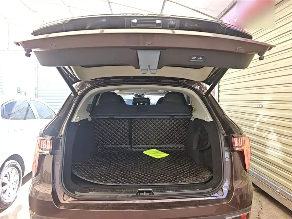 Lynk & Co 01 2019 2.0T 2WD Type Pro Version China V фото 19