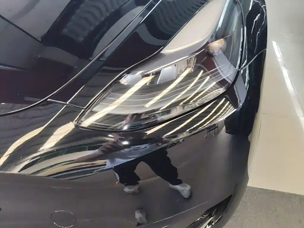 Фото 24 - Tesla Model Y