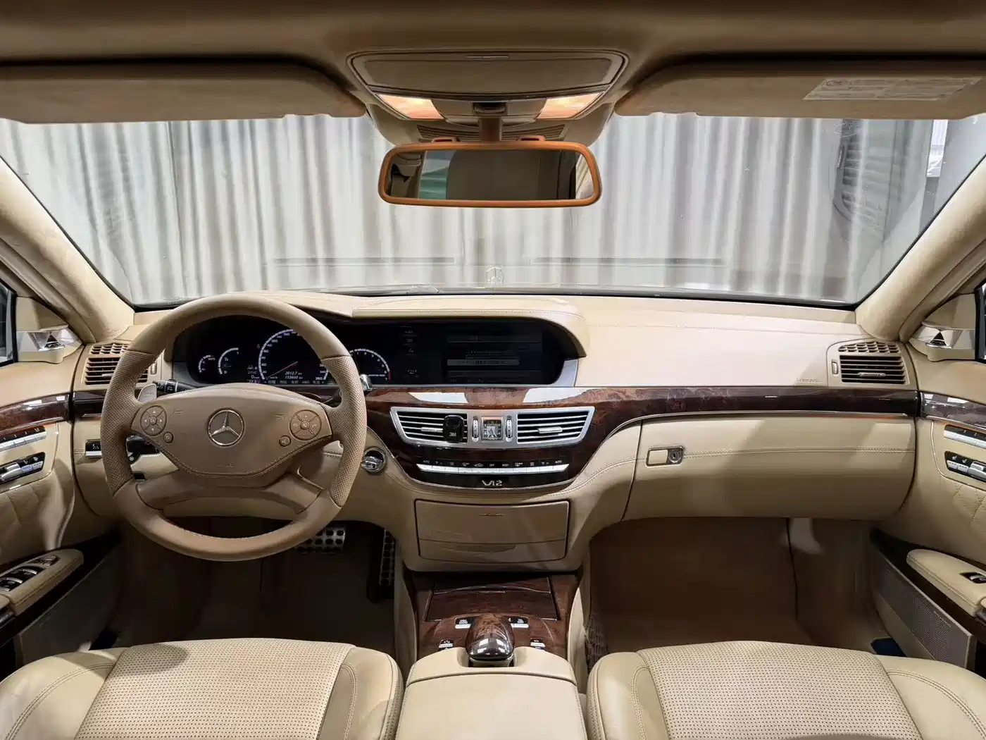Mercedes-Benz S-Class AMG 2010 AMG S 65 фото 8