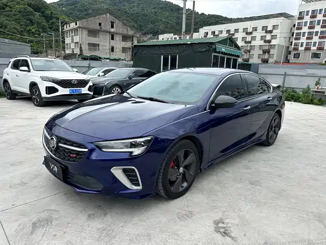 Buick Regal 2021