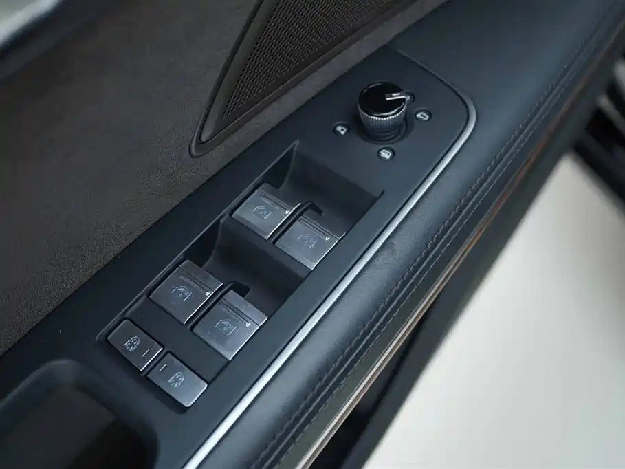 Audi A8 2019 A8L 50 TFSI quattro Luxury фото 11